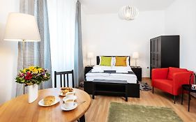 Studio Apartment Financial Park Belgrade