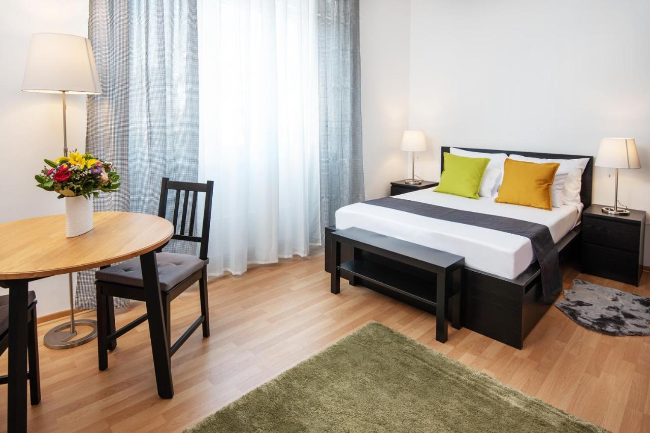 Studio Apartment Financial Park Белград Екстер'єр фото